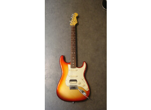 Fender American Deluxe Stratocaster HSS Shawbucker (15562)