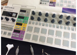 Arturia BeatStep Pro (62107)