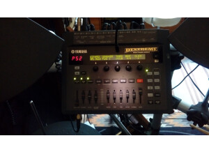 1560532197158978635151