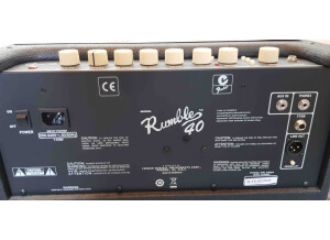 Fender Rumble 40 V3 (17142)
