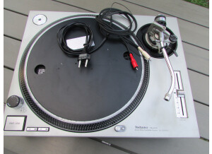 Technics SL-1200 MK2 (4080)