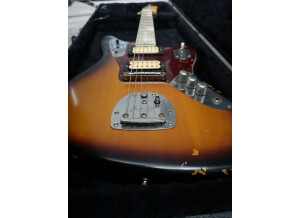 Fender Kurt Cobain Road Worn Jaguar (60810)
