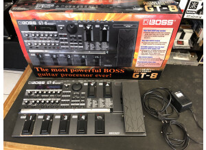 Boss GT-8 (54393)