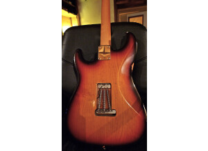 Fender Artist Signature Series - Stevie Ray Vaughan Strat Rw 3-color Sb