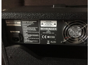 Behringer Ultrabass BVT5500H
