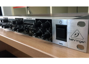 Behringer Powerplay Pro-XL HA4700 (36005)