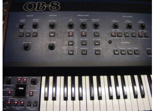 Oberheim OB-8 (36487)
