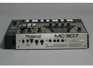 Roland MC-307 (9081)