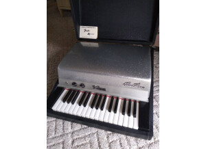Rhodes PianoBass (49822)