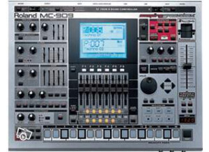 Roland MC-909 Sampling Groovebox (26733)