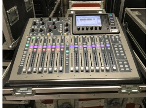 Behringer X32 Compact (17264)