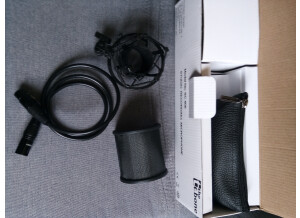 The T.bone SC400 (42788)