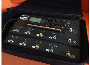 Fractal Audio Systems AX8 (74745)