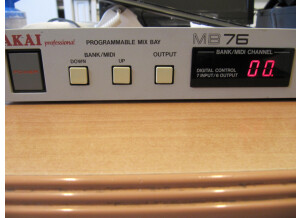 Akai mb 76 (55466)