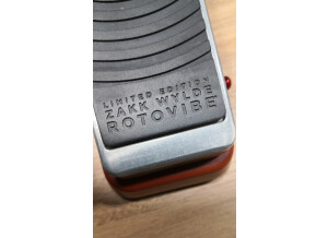 Dunlop ZW357 Zakk Wylde Signature Rotovibe