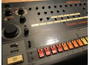 Roland TR-808 (63560)