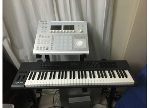 Native Instruments Maschine Studio (81503)