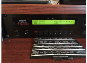 Yamaha TX802 (7533)
