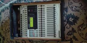 table de mixage DDX3216 Behringer et régie numérique complète