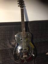 Recording King MG-10E
