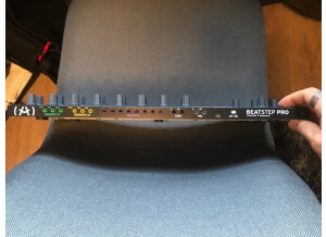 Arturia BeatStep Pro Black Edition (83542)