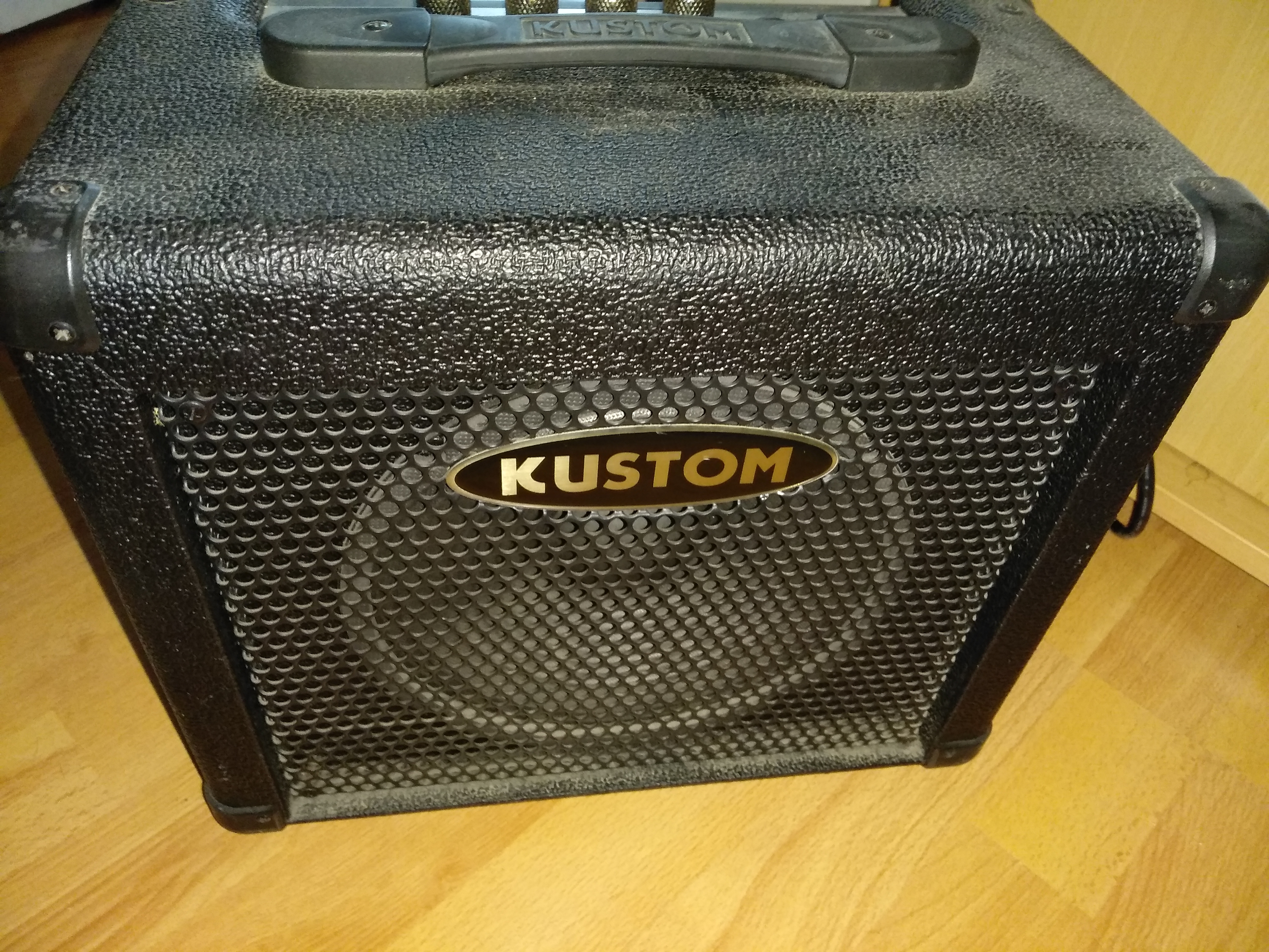 kustom kba10x