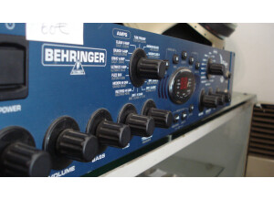 Behringer V-Amp Pro (65541)