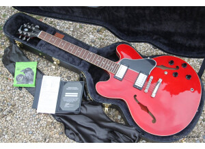 Gibson ES-335 Reissue (93124)