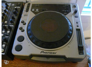 Pioneer CDJ-800 (19855)