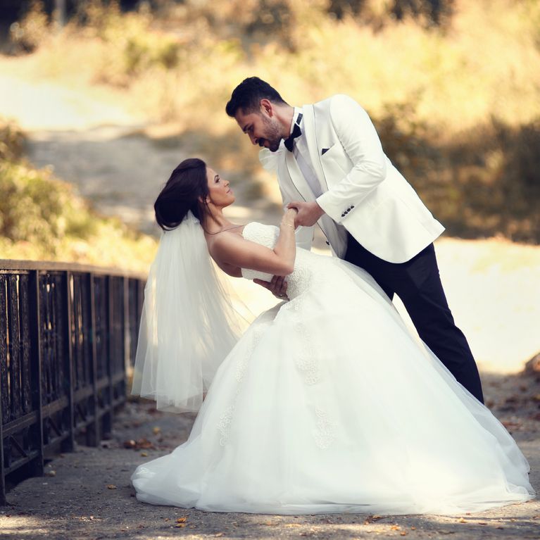 734683_w767h767c1cx695cy302