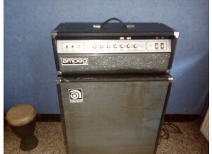 Ampeg V-4 (4770)