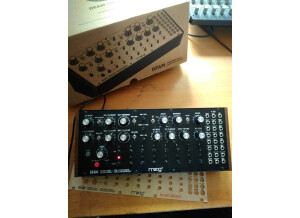 Moog Music DFAM (Drummer From Another Mother) (57276)