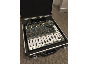 Behringer Xenyx 1222FX (8014)