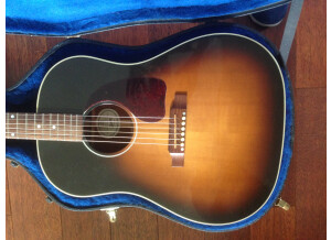 Gibson J-45 Standard (77056)