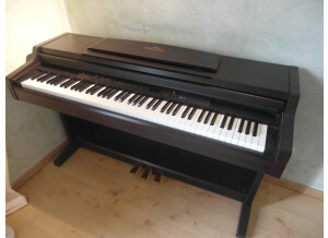 Yamaha Clavinova CLP-840