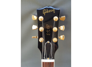 Gibson ES-137 Classic Gold Hardware