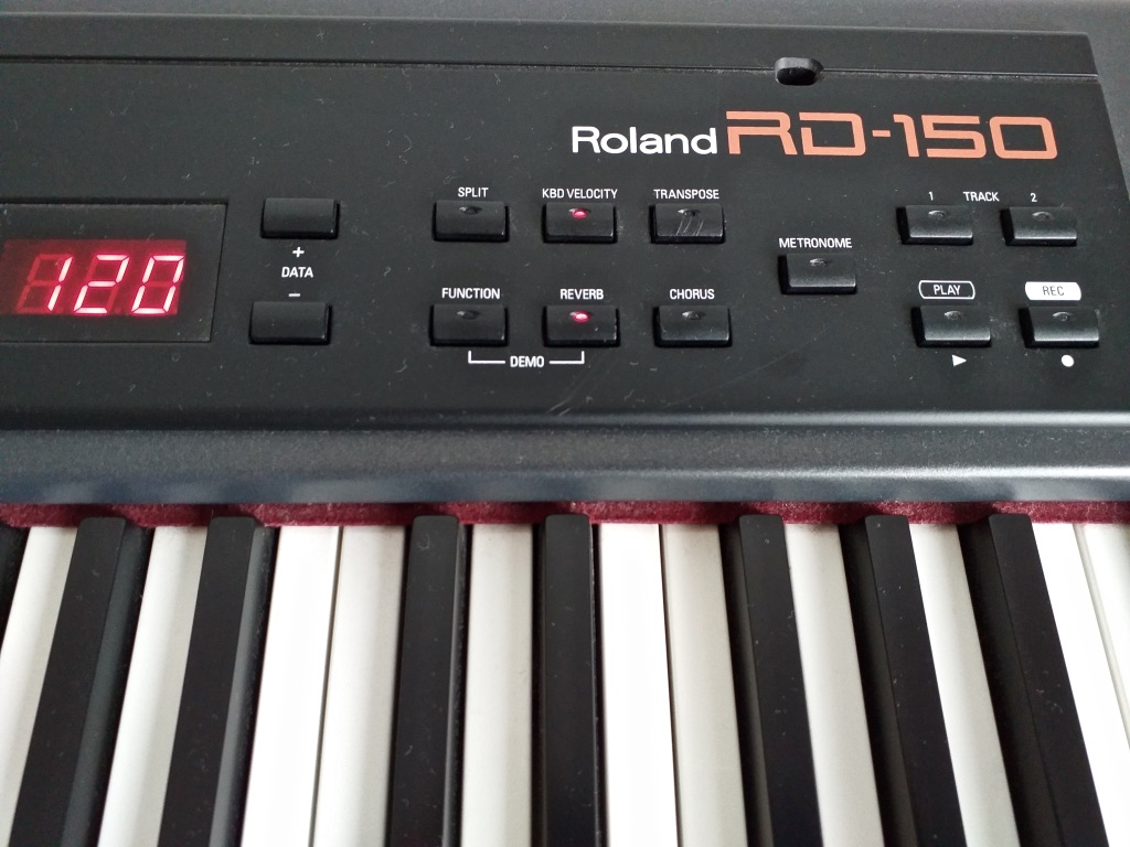 roland rd 150 digital piano