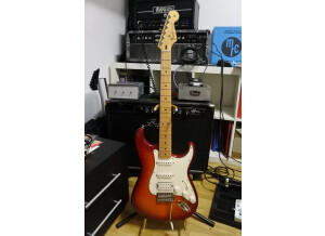 Fender Standard Stratocaster HSS Plus Top