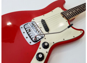 Fender Bronco [1967-1981] (49346)