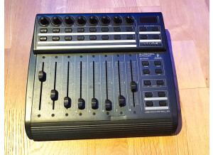 Behringer B-Control Fader BCF2000 (10775)