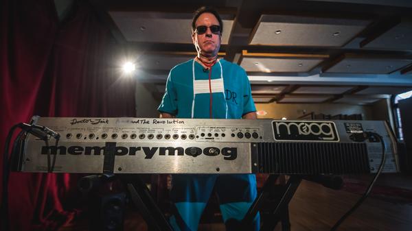 Stephan_Pruitt_Photography_Bob_Moog_Foundation_Doctor_Fink_Prince_Memorymoog-39Edited_grande