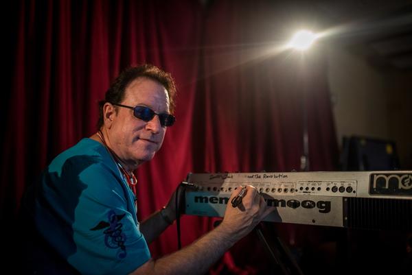 Stephan_Pruitt_Photography_Bob_Moog_Foundation_Doctor_Fink_Prince_Memorymoog-27Edited_grande