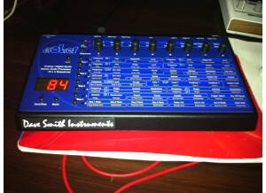Dave Smith Instruments Evolver (40032)