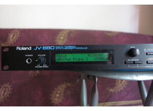 Roland JV-880 (69164)