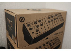 Moog Music DFAM (Drummer From Another Mother) (69792)
