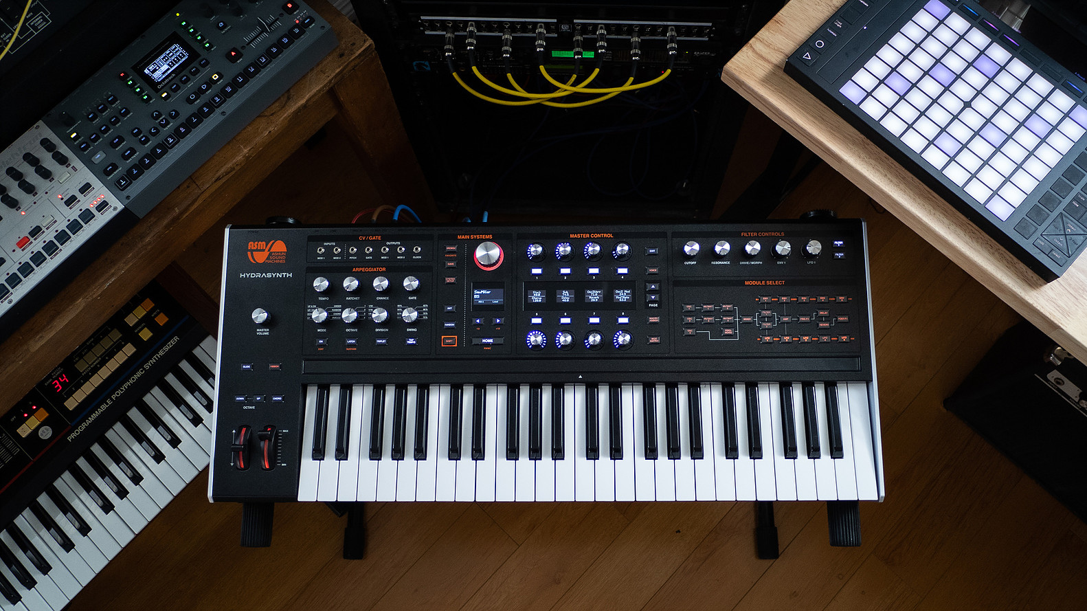 Ashun Sound Machines Hydrasynth : Hydrasynth Keyboard Up 2