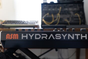 Ashun Sound Machines Hydrasynth : Hydrasynth Keyboard Rear Ashun Sound Machines Hydrasynth : Hydrasynth Keyboard Rear