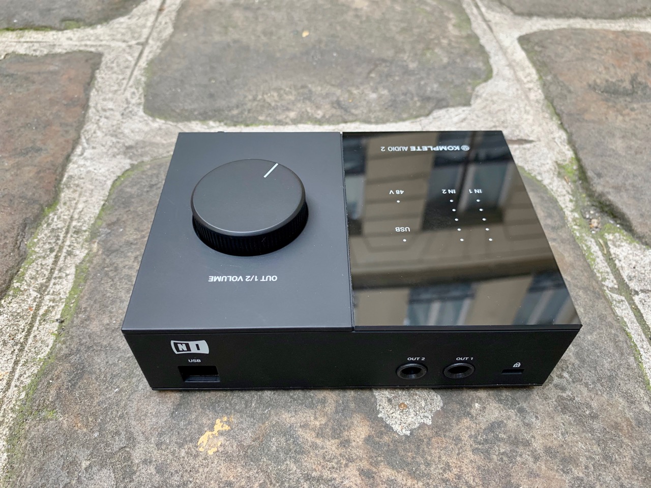 Komplete Audio 2 - 7