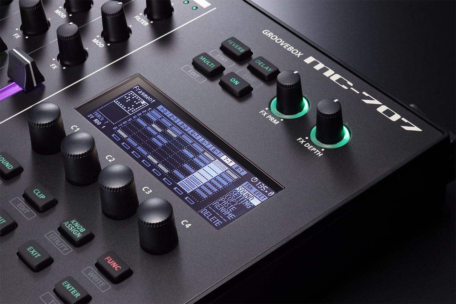 mc-707_display_track_gal