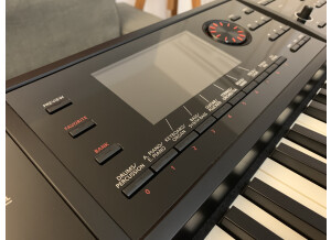 Roland FA-08 (36065)